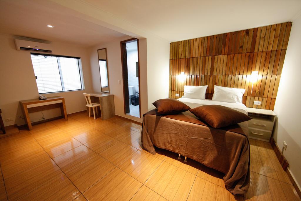 Iguassu Flats Hotel Фос ду Игуасу Стая снимка